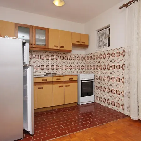 With A Parking Space Zdrelac, Pasman - 8201 * Ždrelac