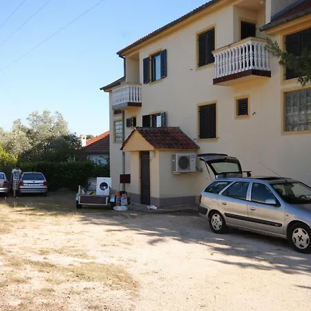 Daire With A Parking Space Zdrelac, Pasman - 8201 Ždrelac
